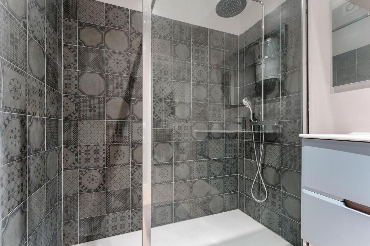 Casa Lugana 19 - Monolocale Con Piscina Direttamente A Lago シルミオーネ エクステリア 写真