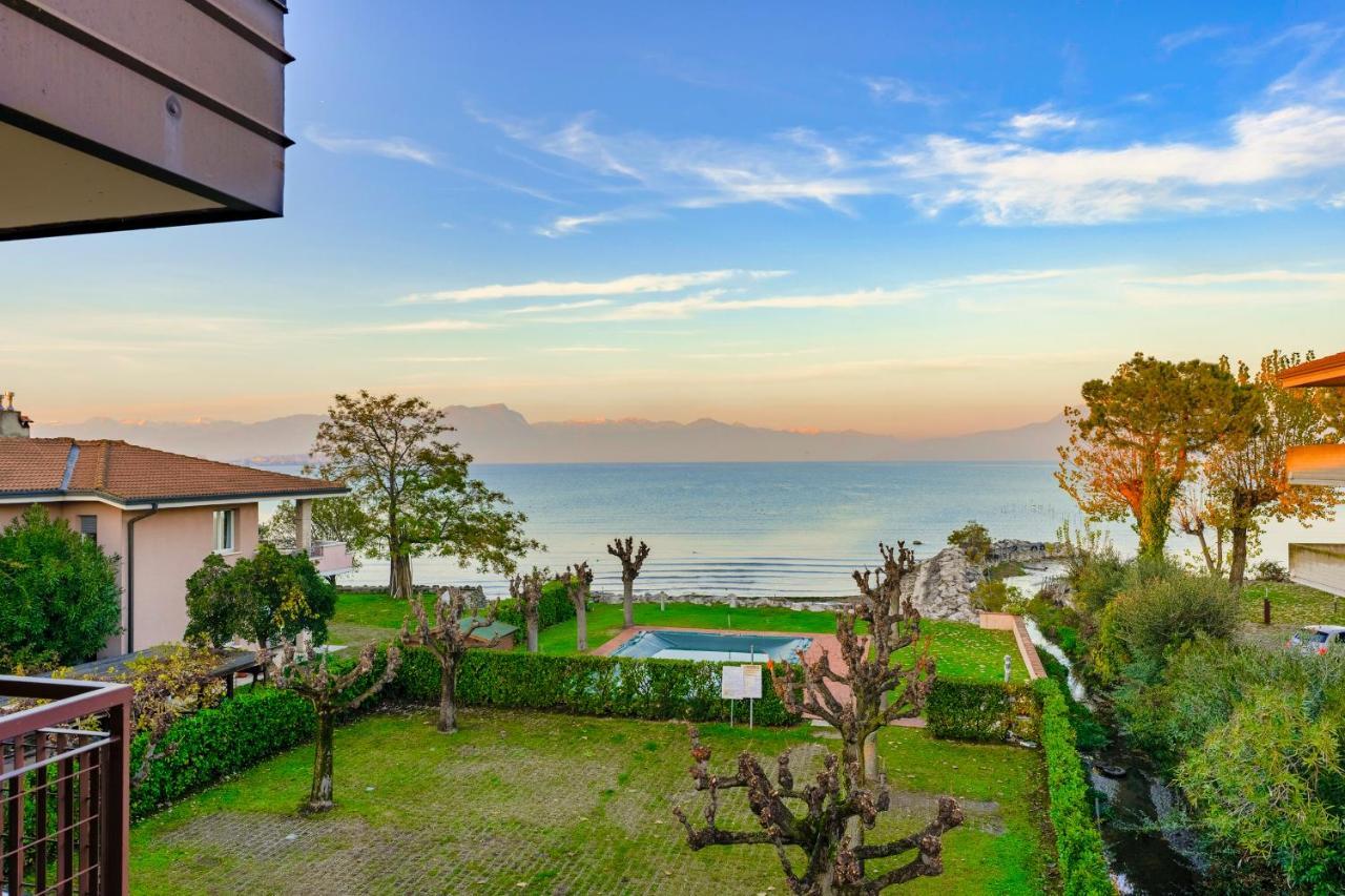 Casa Lugana 19 - Monolocale Con Piscina Direttamente A Lago シルミオーネ エクステリア 写真